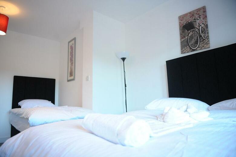 Hotel Canary Heights