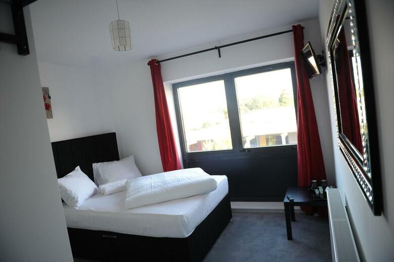 Hotel Canary Heights