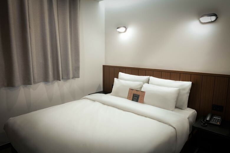 Lumia Hotel Myeongdong