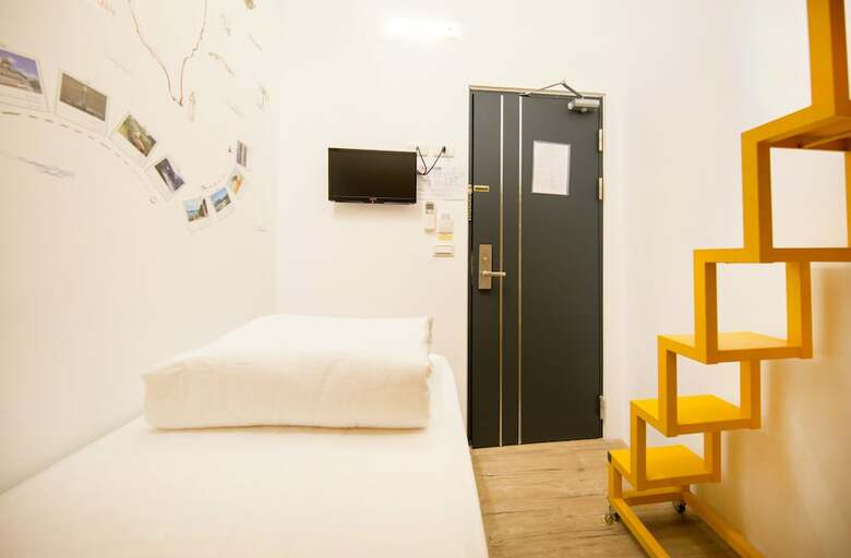 Sleepbox Hotel-ximen