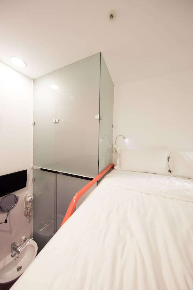 Sleepbox Hotel-ximen