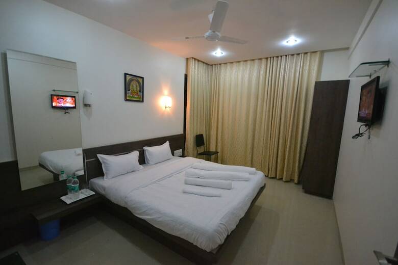 Hotel Sai Sakha
