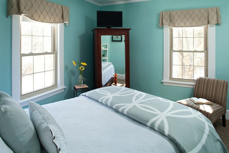 1802 House Bed And Breakfast