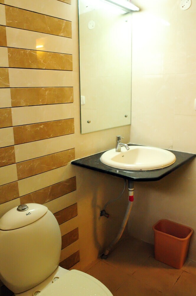 Oyo 615 Hotel 7 Hills Inn