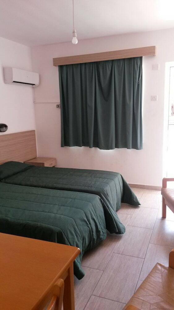Aparthotel Pavlinia Hotel Apartments