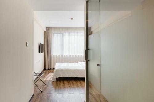 Sunjoy Hotel