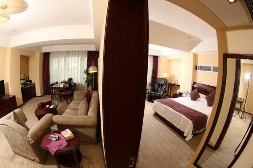 Beijing Jinlongtan Hotel