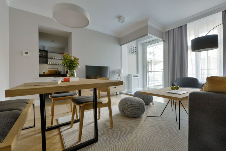 Stradonia Serviced Apartments
