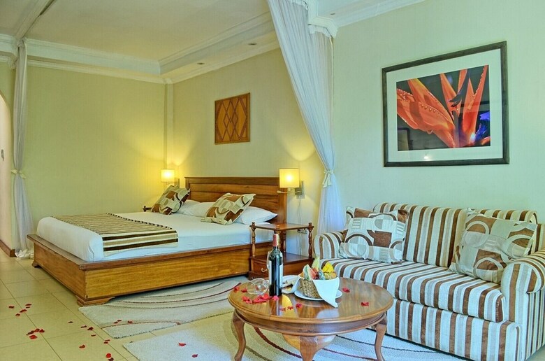 Sovereign Hotel