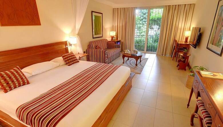 Sovereign Hotel
