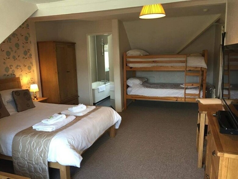 Hotel Cairn House