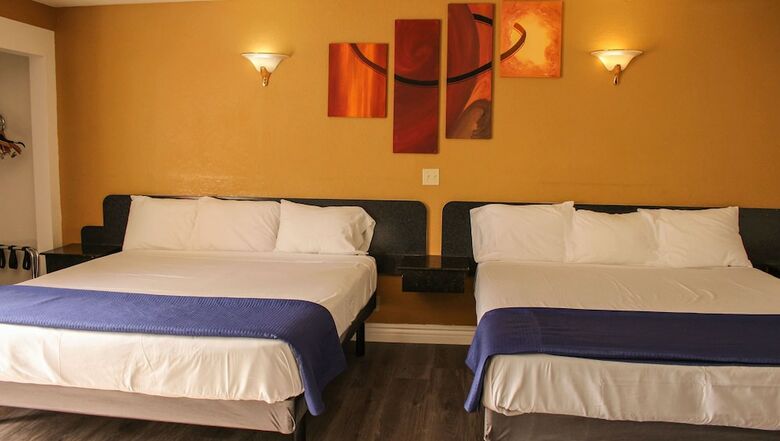 Glendale Manhattan Motel By Magnuson Worldwide