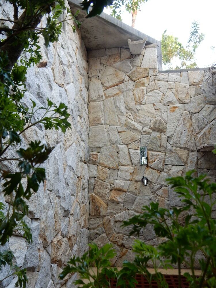 Hotel Kadolana Eco Village