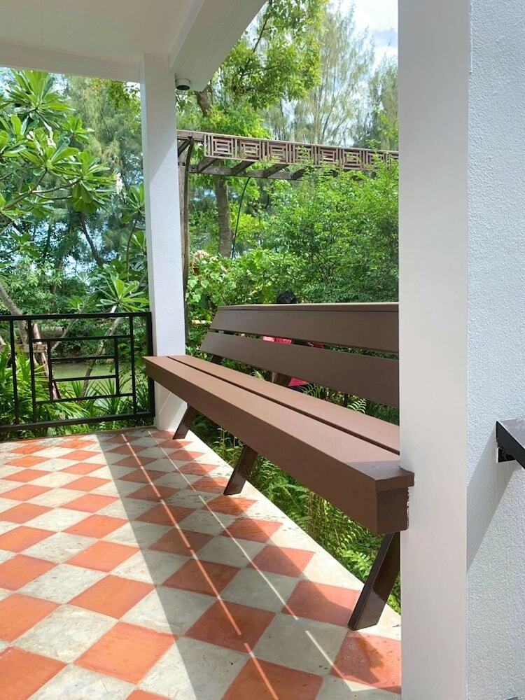 Hotel Muaan Resort