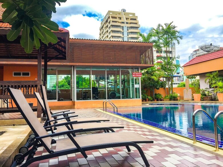 Apartamentos T�ja Hotel