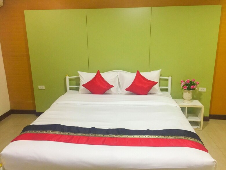 Apartamentos T�ja Hotel
