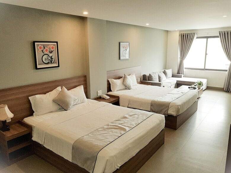 An Hoi Canary Hotel