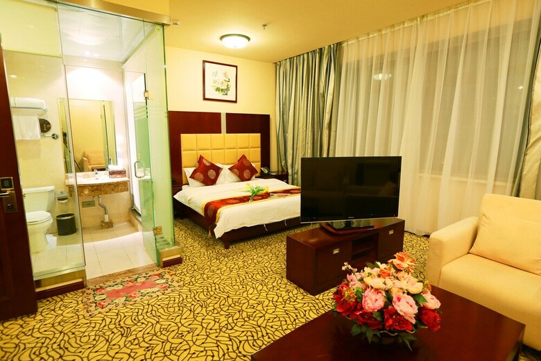 Central Business Hotel