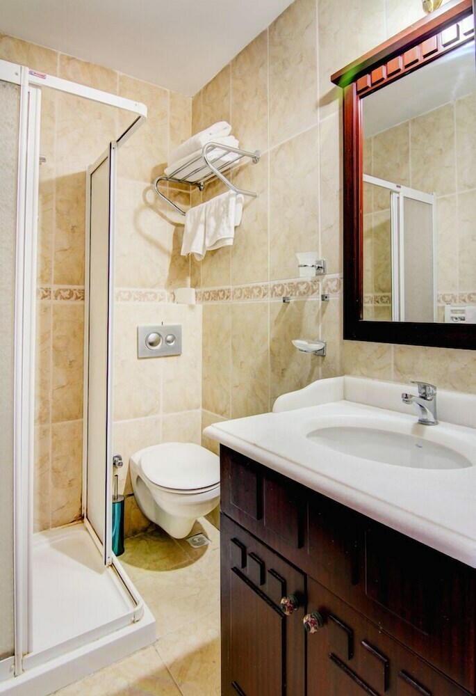 Hotel Alya