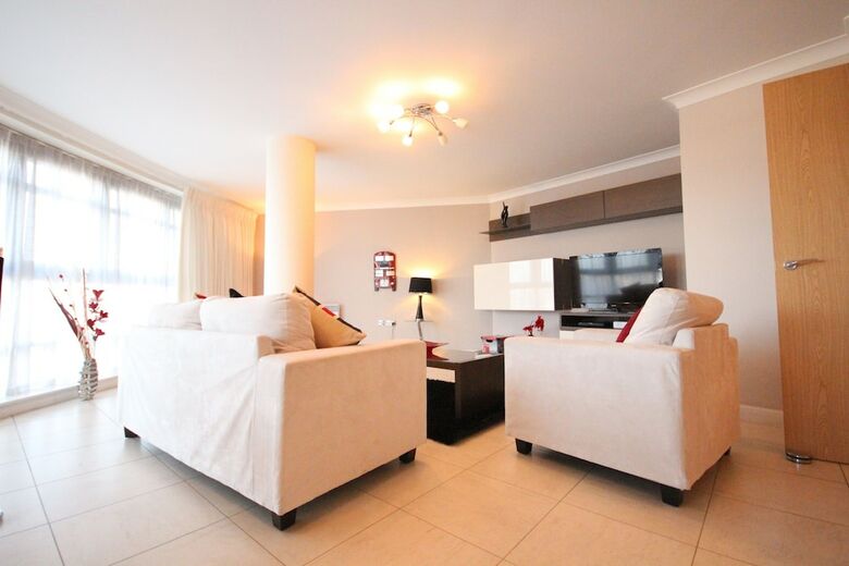 Apartamentos Q-east