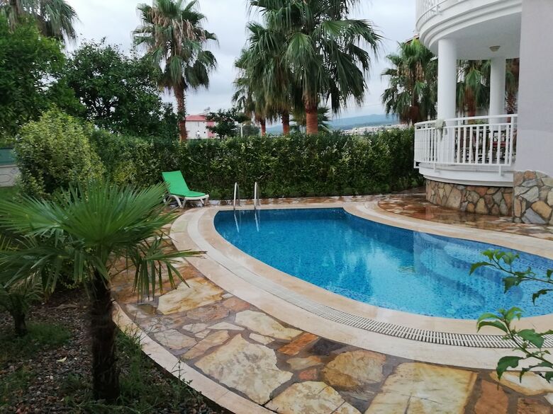Star Villa
