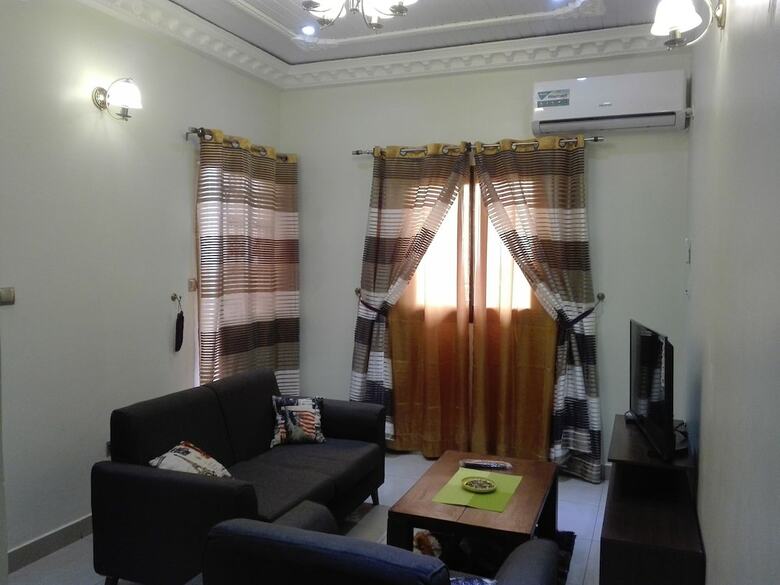 Aparthotel Njoya Residencia