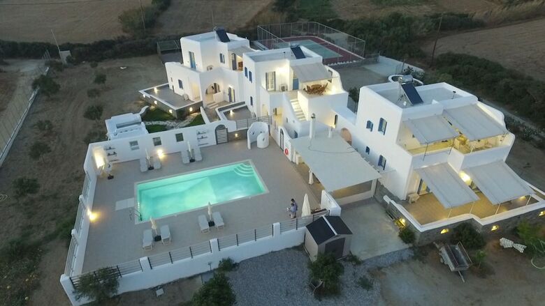 Aparthotel Petroto Abodes