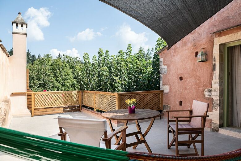 Hotel Lemon Tree Eco-retreat With Terraces