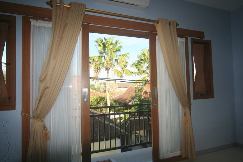Bed & Breakfast Surfer Paradise Villas
