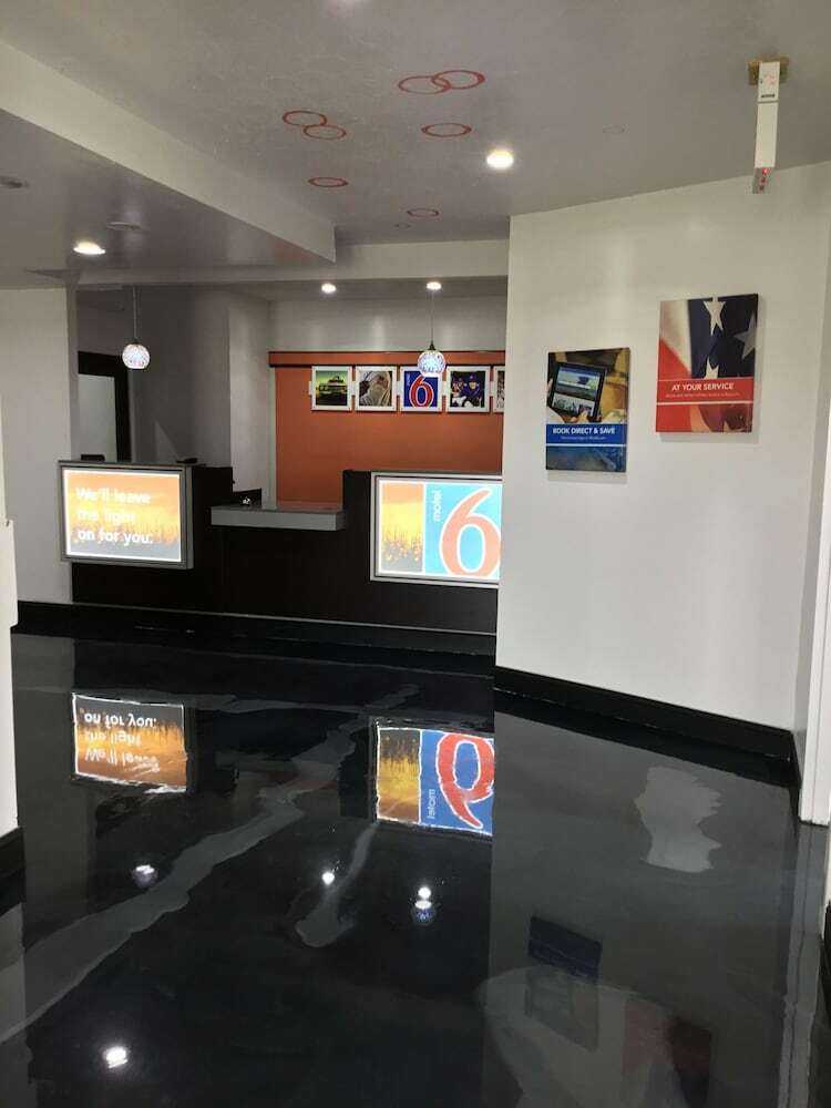 Motel 6 Augusta, Ks