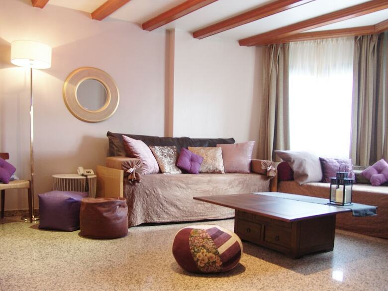 Aparthotel Casa Vella
