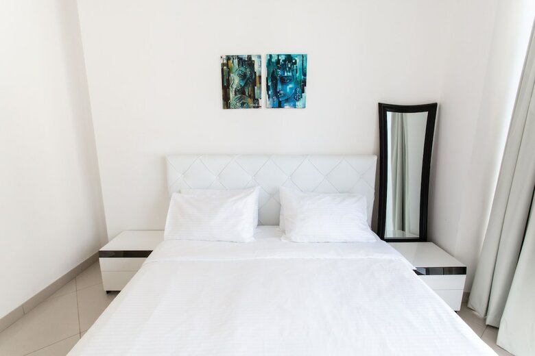 Hotel One Perfect Stay - 2br At Trident Grand