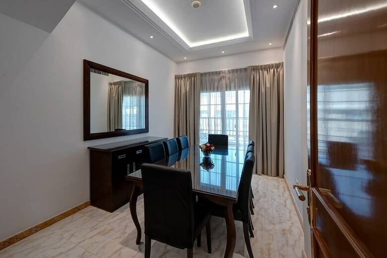 J5 Four Bedroom Villa In Mirdif