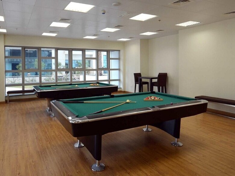 Spacious 2 Br Apartment Princess Tower