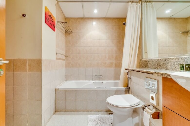 Short Booking - 1 Bdr Apartment Greens
