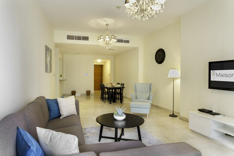 Maisonprive Holiday Homes- Trident Grand