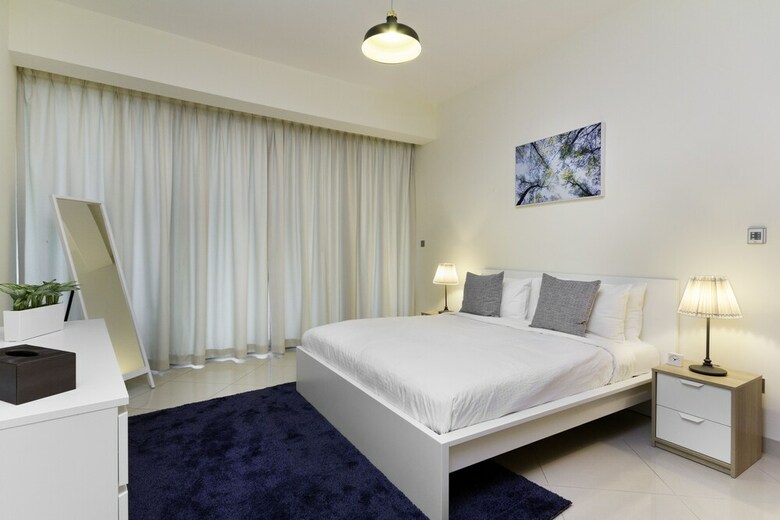 Maisonprive Holiday Homes- Trident Grand