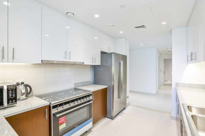 Residencia Driven Holiday Homes- Crescent Boulevard