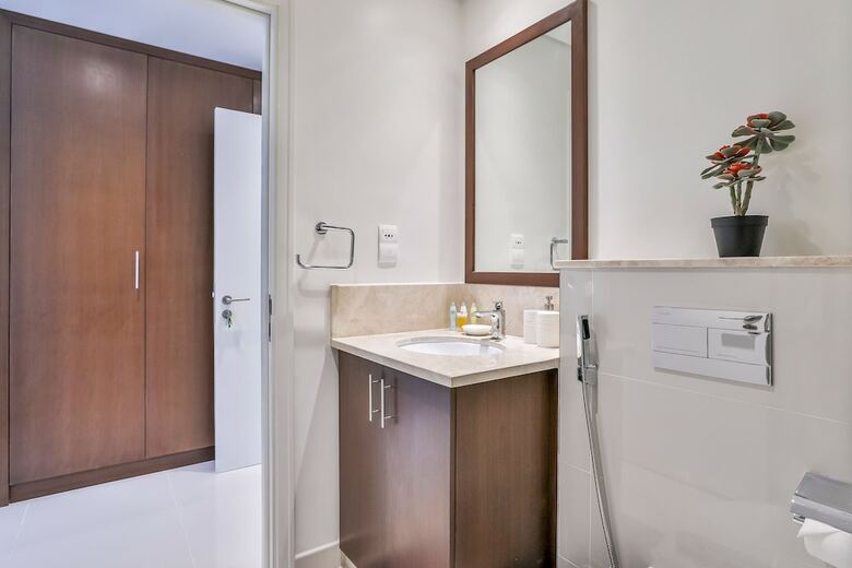 Residencia Driven Holiday Homes- Crescent Boulevard