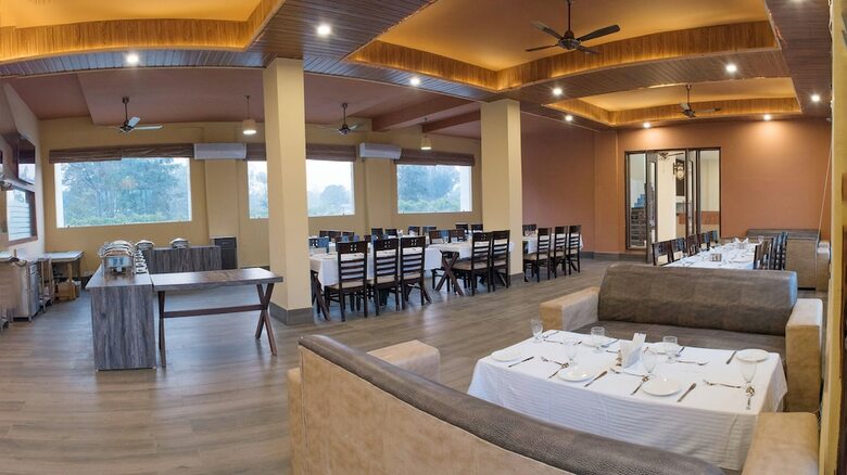 Hotel The Darien Resort