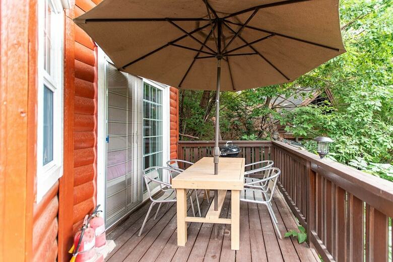 Log Cabin Pension