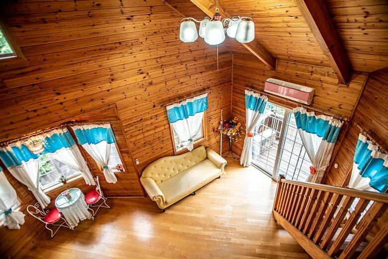 Log Cabin Pension