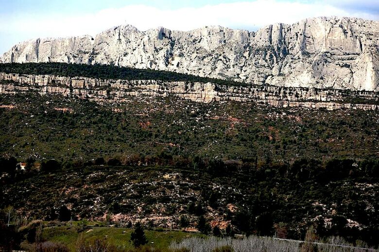 Hotel Aix Sainte Victoire