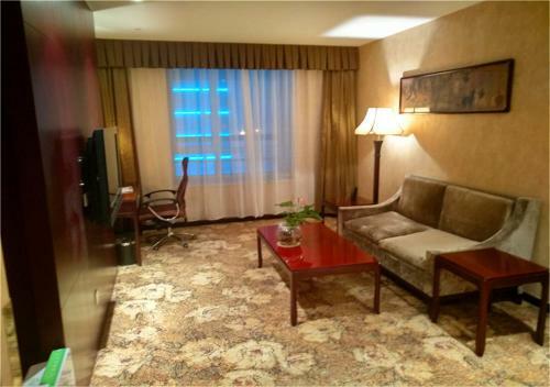Zhongyi Pengao Hotel