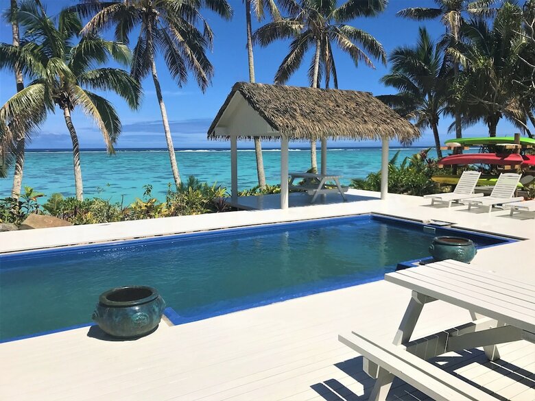 Natura Beach Pool Villa 1