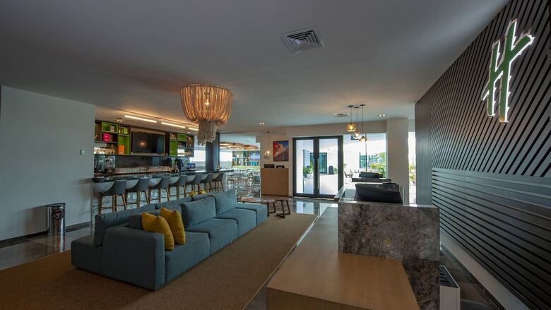 Holiday Inn Hotel & Suites Merida La Isla