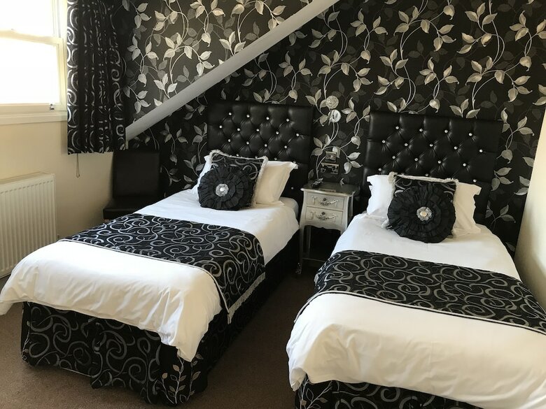 Bed & Breakfast Canterbury Lodge