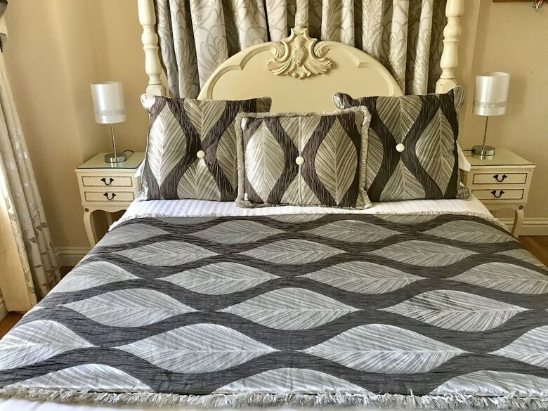 Bed & Breakfast Canterbury Lodge