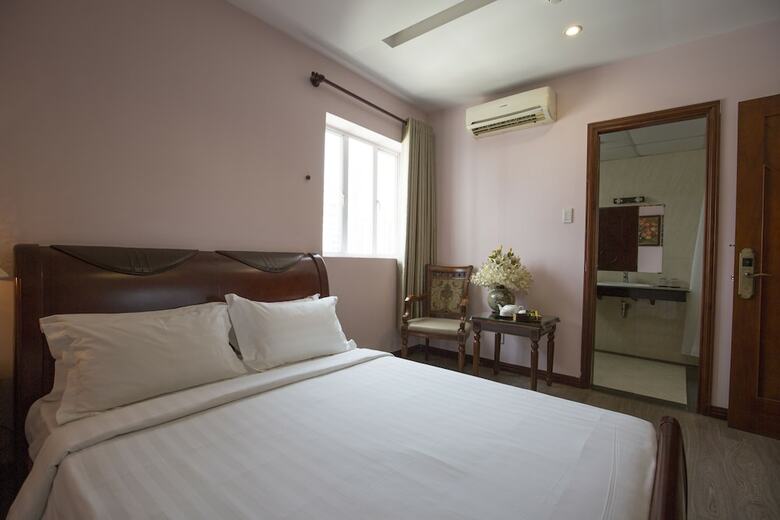 Sophia Hotel