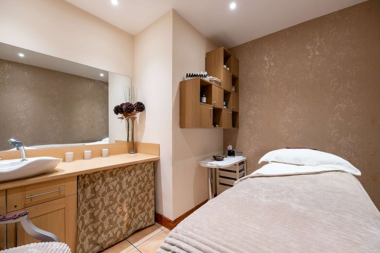 The Olde Barn, Sure Hotel Collection By Best Western